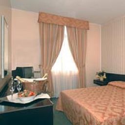 Europa-Rivarolo_Canavese-Room-1-436537